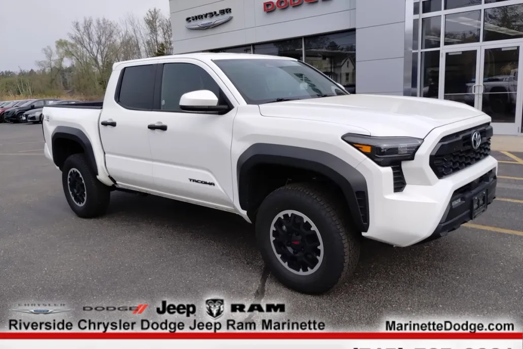 2024 Toyota Tacoma TRD Sport Double Cab photo 1