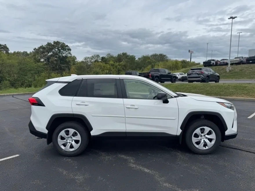 2025 Toyota RAV4 LE photo 1