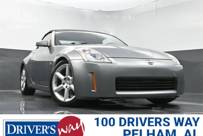 2004 Nissan 350Z Touring photo 1