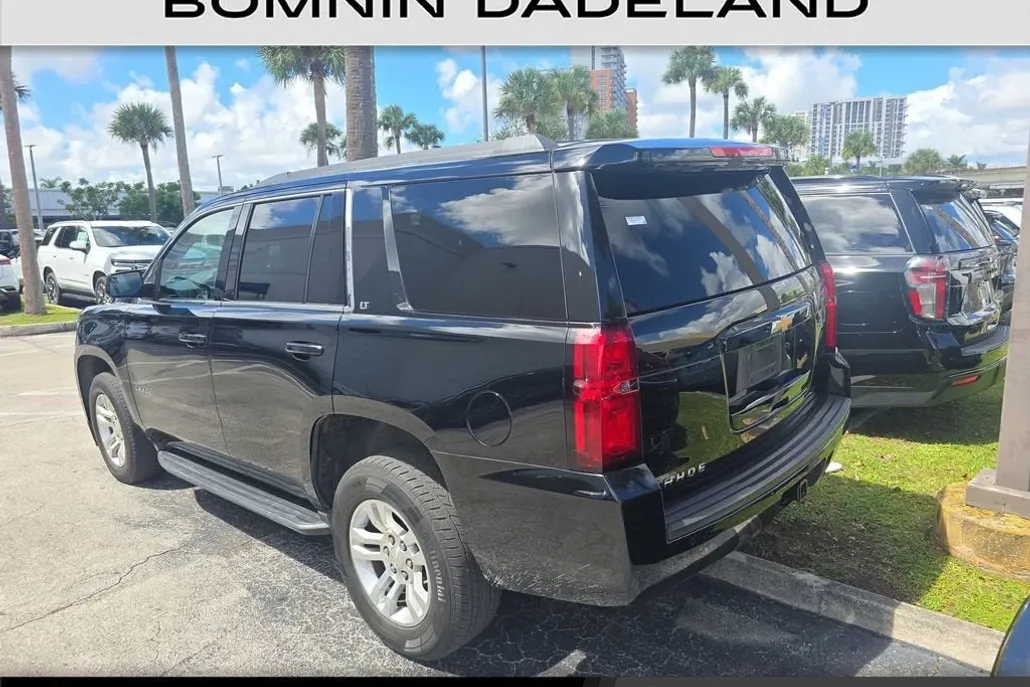 2020 Chevrolet Tahoe LT photo 1
