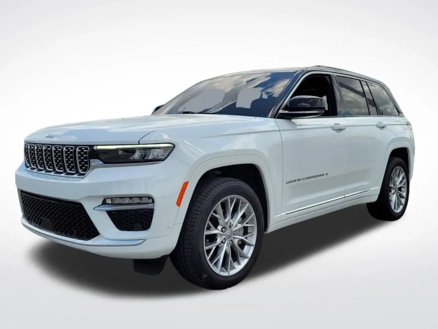 2024 Jeep Grand Cherokee Summit photo 1