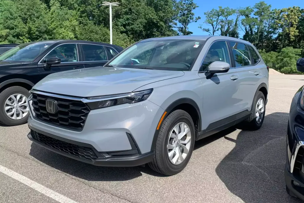 2024 Honda CR-V LX photo 1