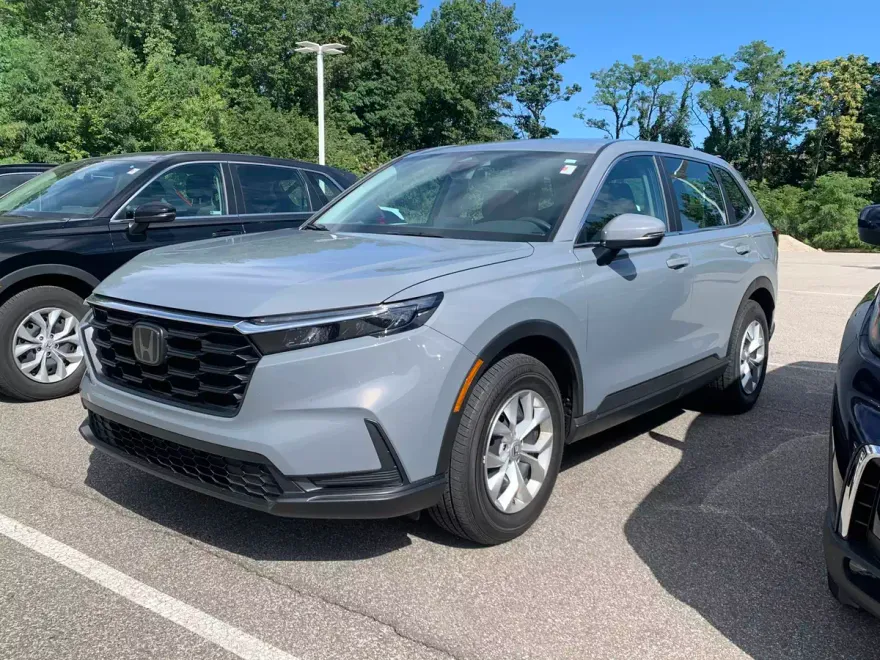 2024 Honda CR-V LX photo 1