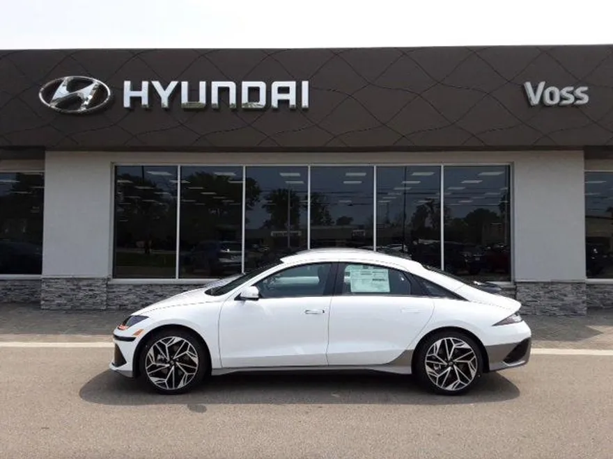 2023 Hyundai Ioniq 6 SEL photo 1
