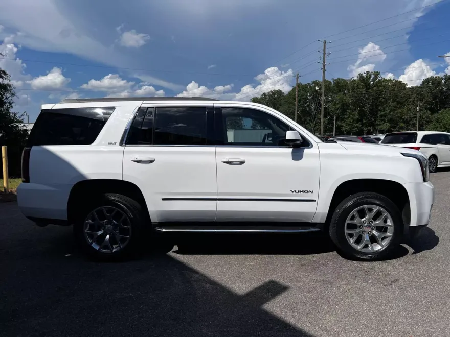 2018 Gmc Yukon SLT photo 1