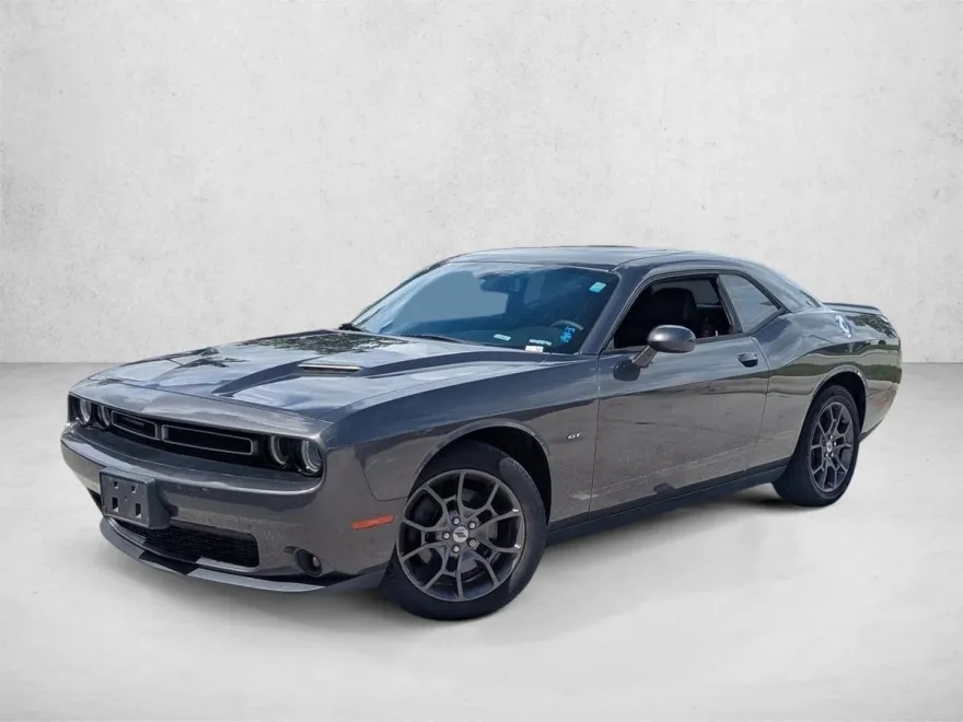 2018 Dodge Challenger GT photo 1