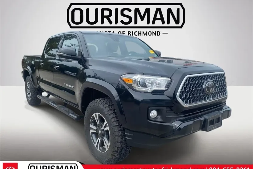 2019 Toyota Tacoma TRD Sport Double Cab photo 1