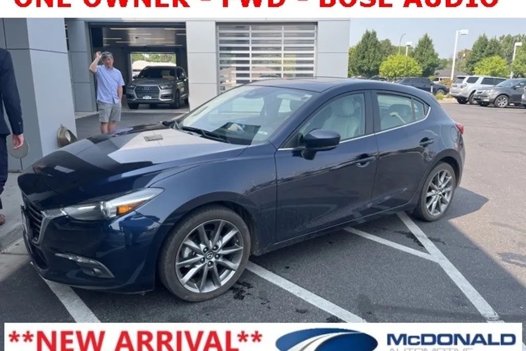 2018 Mazda Mazda3 Grand Touring photo 1