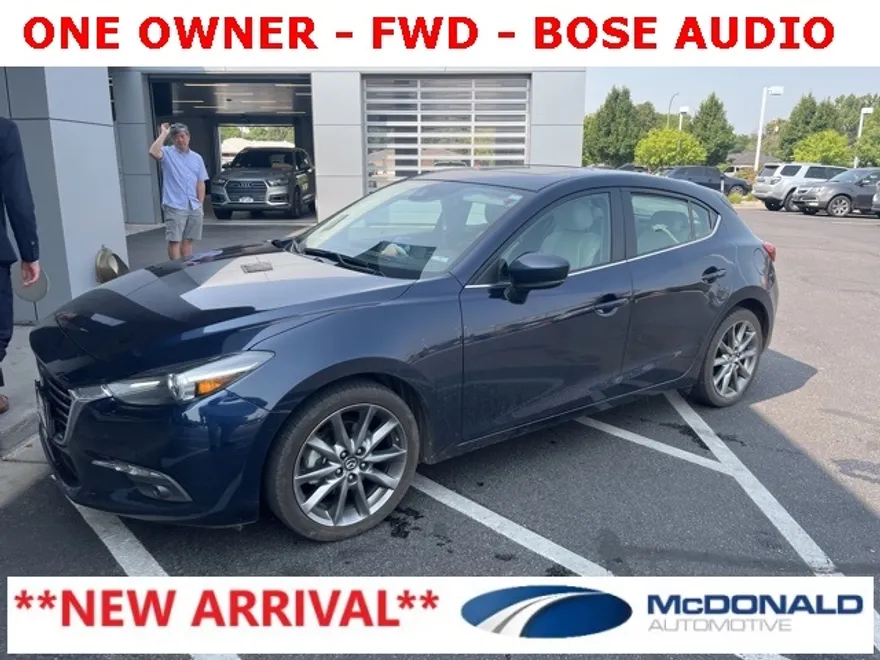 2018 Mazda Mazda3 Grand Touring photo 1