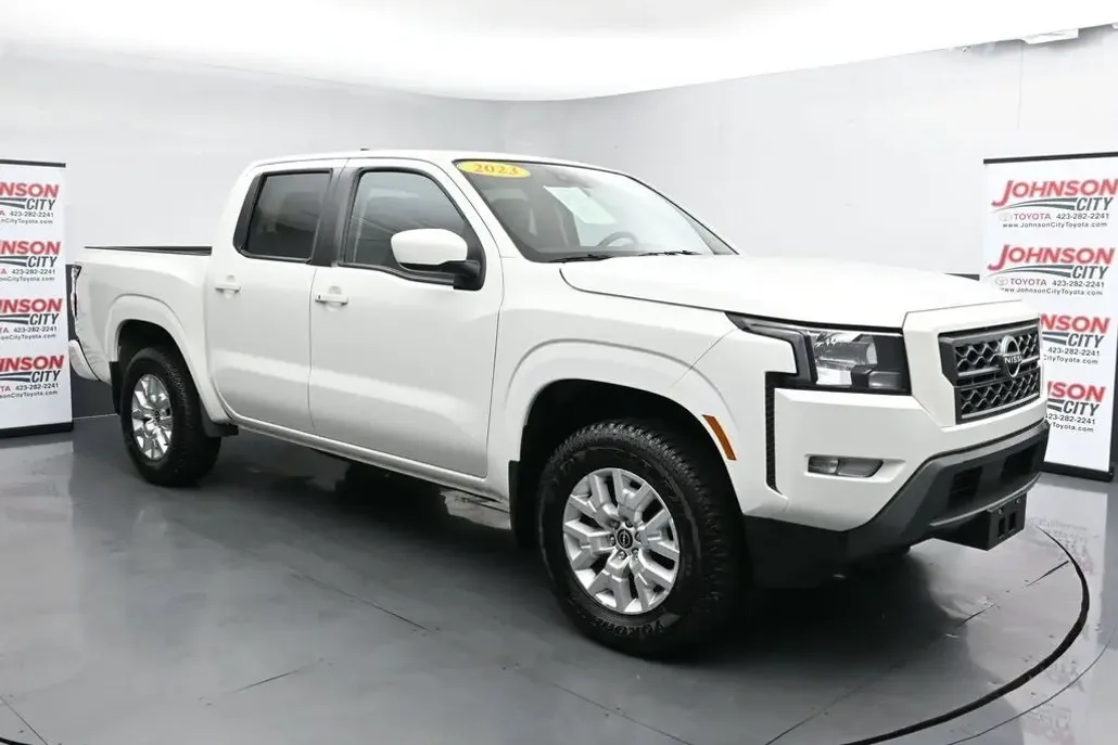 2023 Nissan Frontier Crew Cab SV photo 1