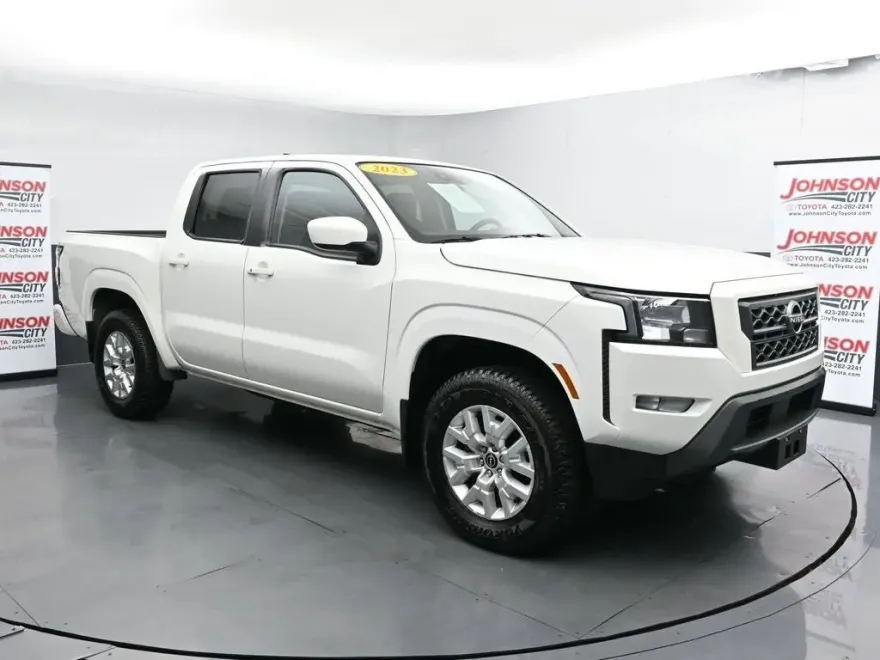 2023 Nissan Frontier Crew Cab SV photo 1