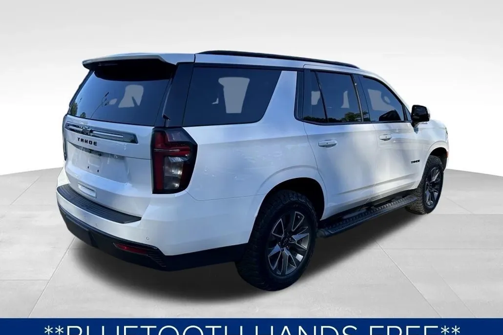 2023 Chevrolet Tahoe Z71 photo 1