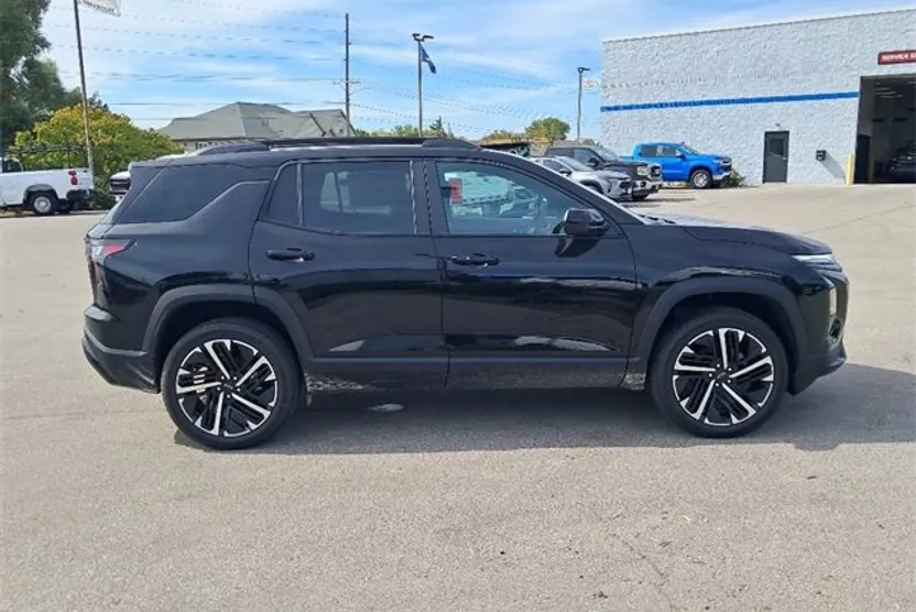 2026 Chevrolet Equinox RS photo 1
