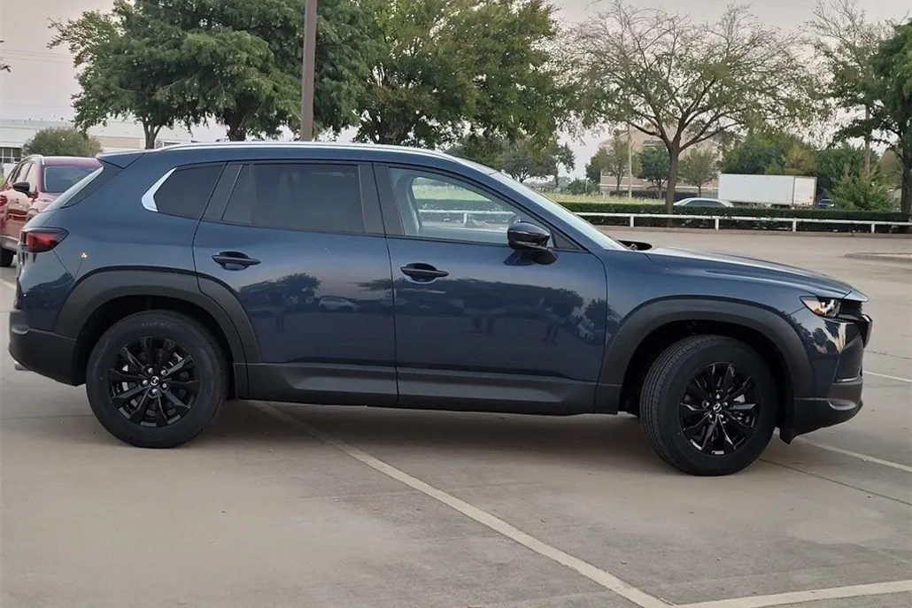2025 Mazda CX-50 2.5 S Premium photo 1