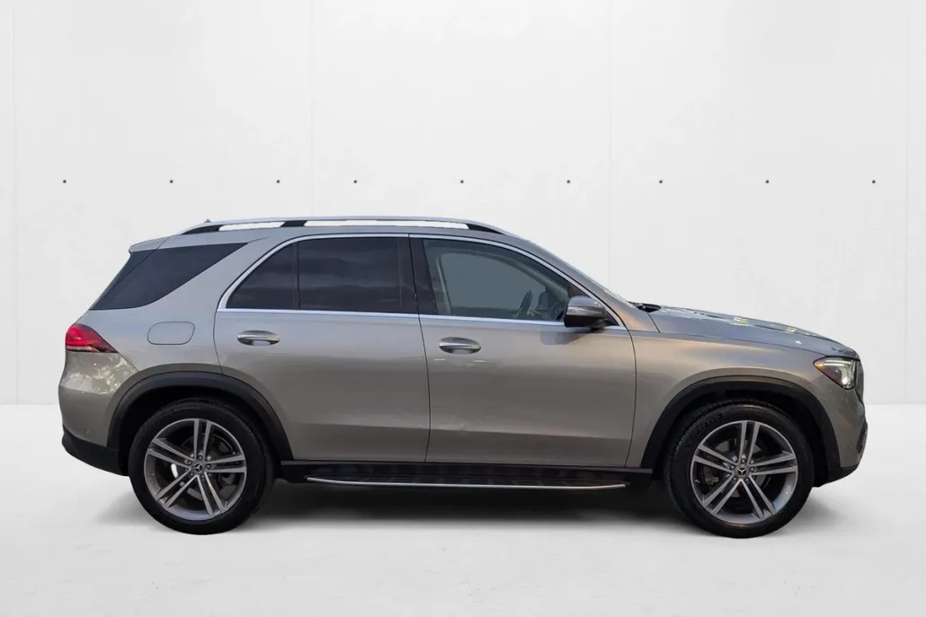 2022 Mercedes Benz GLE 450 4MATIC photo 1