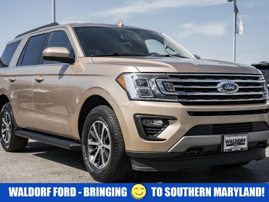 2020 Ford Expedition XLT photo 1