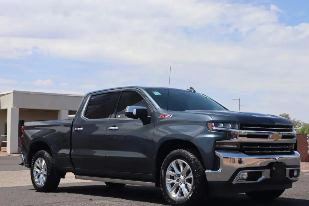 2020 Chevrolet Silverado 1500 LTZ photo 1