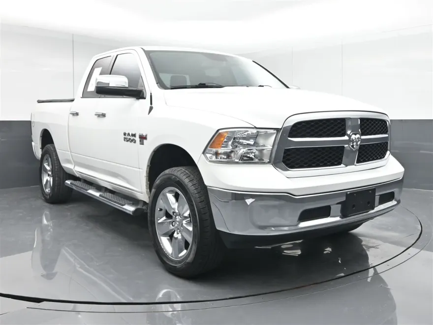 2016 Ram 1500 SLT photo 1