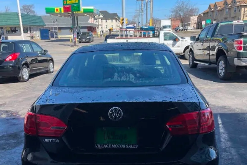 2013 Volkswagen Jetta Base photo 1