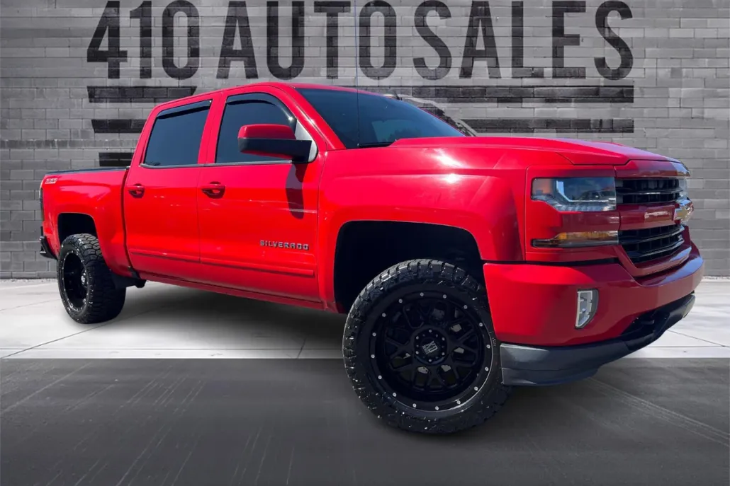 2016 Chevrolet Silverado 1500 LT photo 1
