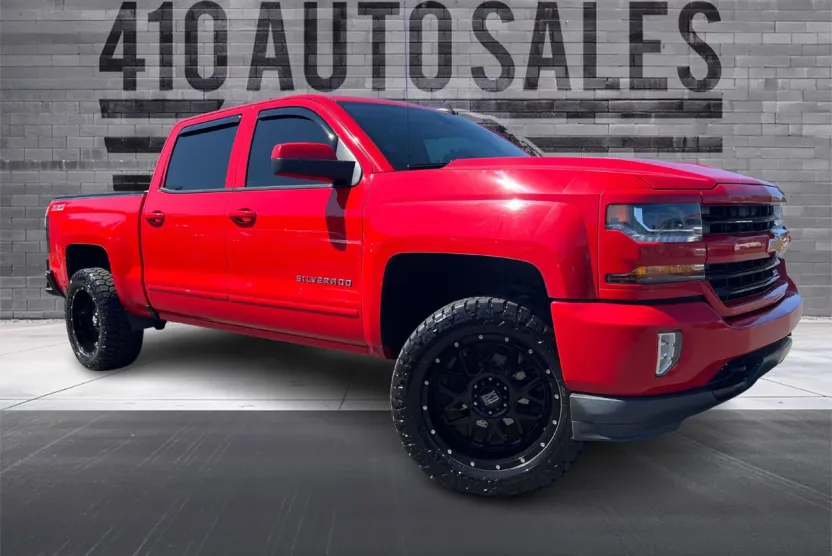 2016 Chevrolet Silverado 1500 LT photo 1