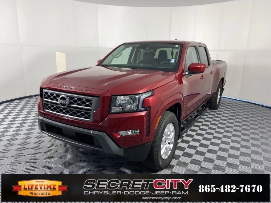 2024 Nissan Frontier SV photo 1