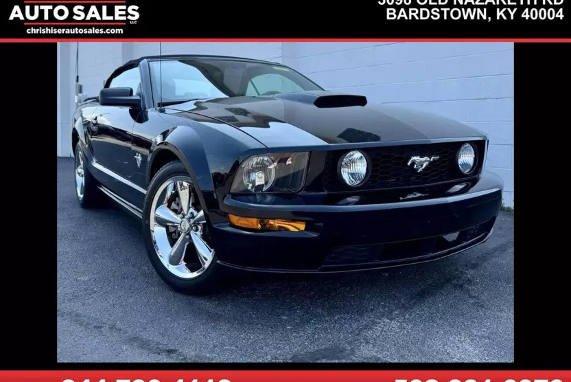 2009 Ford Mustang GT photo 1