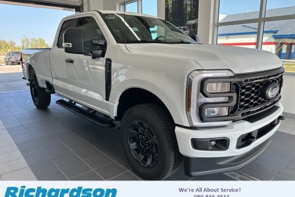 2026 Ford F-350 XL photo 1