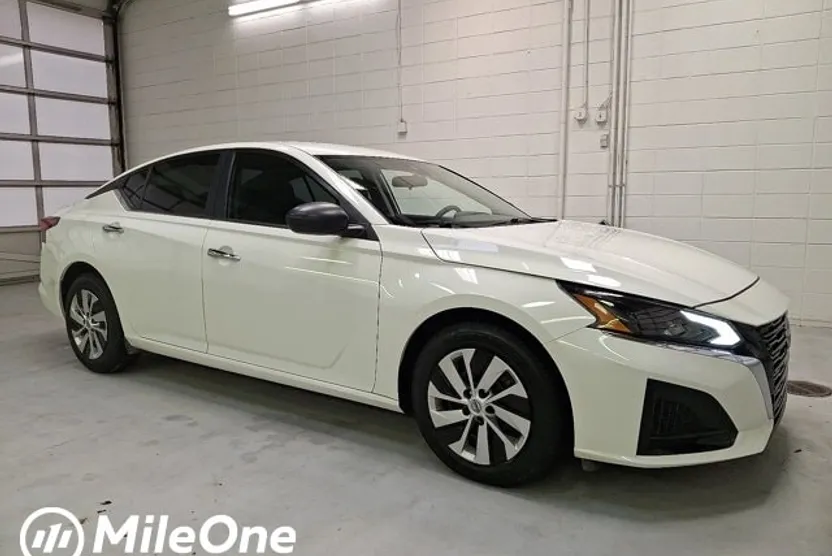 2024 Nissan Altima 2.5 S photo 1
