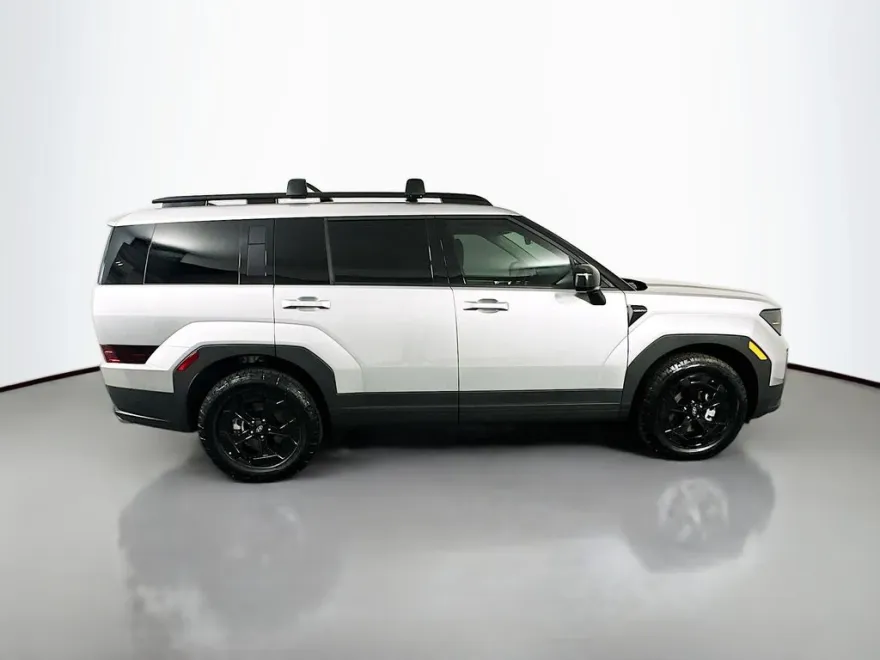2025 Hyundai Santa Fe XRT photo 1