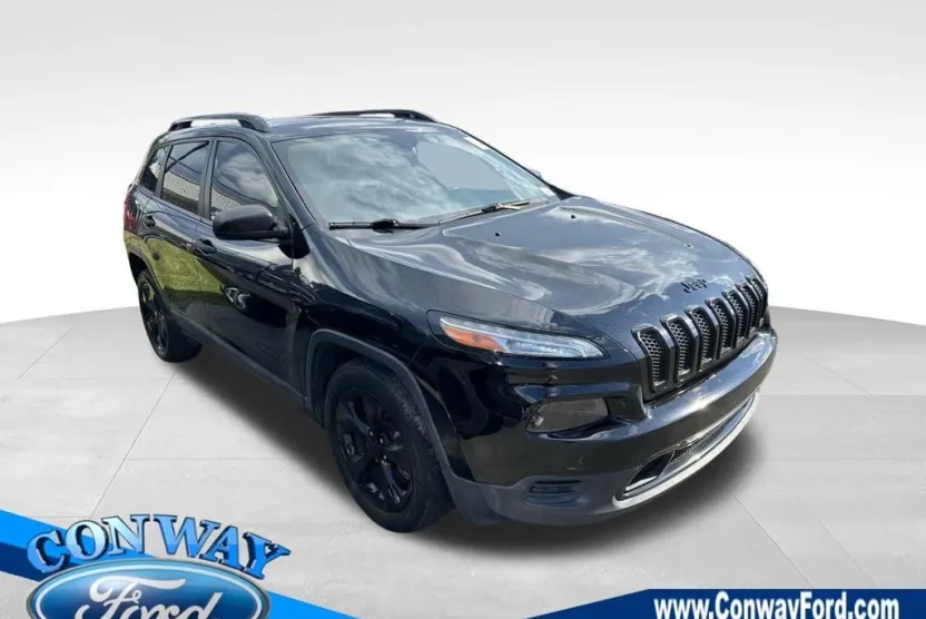 2017 Jeep Cherokee Sport Altitude photo 1