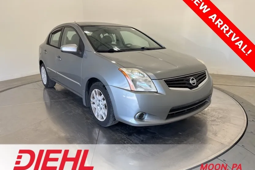2012 Nissan Sentra 2.0 S photo 1