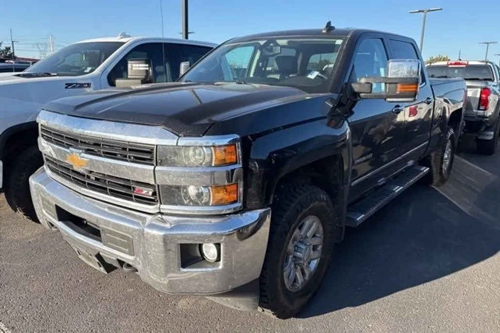 2016 Chevrolet Silverado 2500HD LTZ photo 1