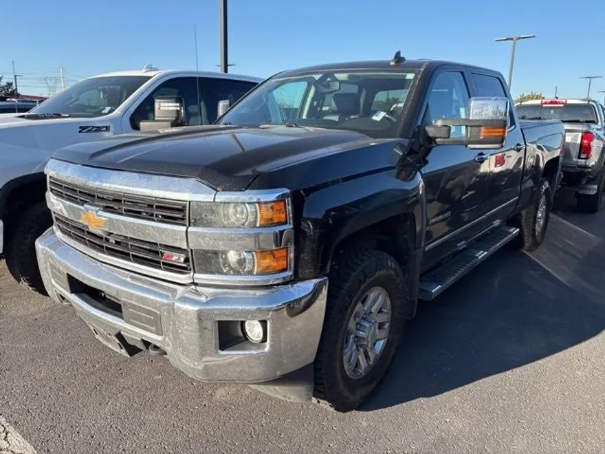 2016 Chevrolet Silverado 2500HD LTZ photo 1