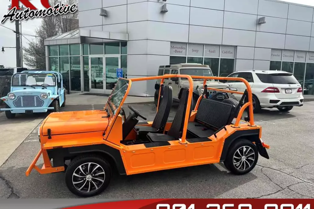 2023 Cruise Car MOKE photo 1
