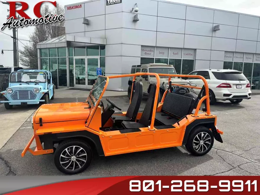 2023 Cruise Car MOKE photo 1