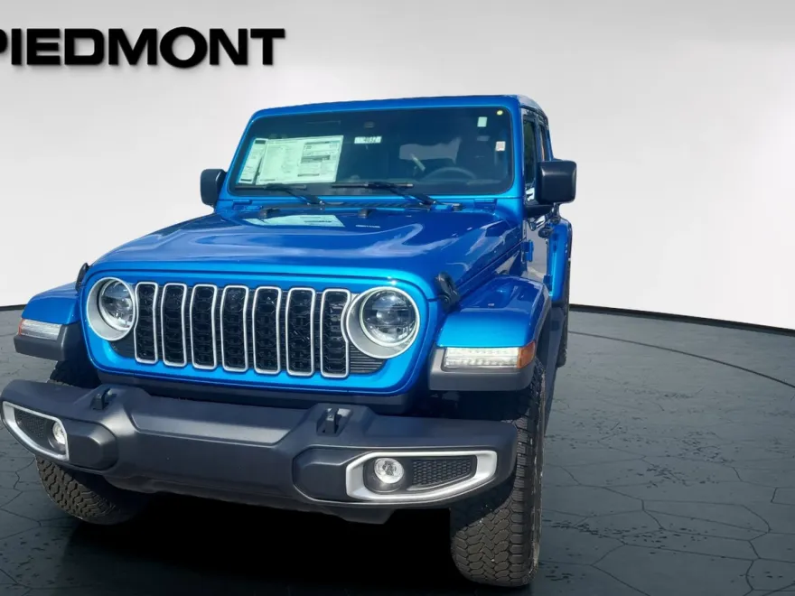 2025 Jeep Wrangler Sahara photo 1