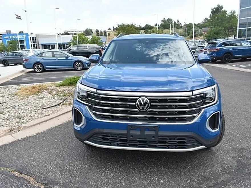 2025 Volkswagen Atlas SE Technology photo 1