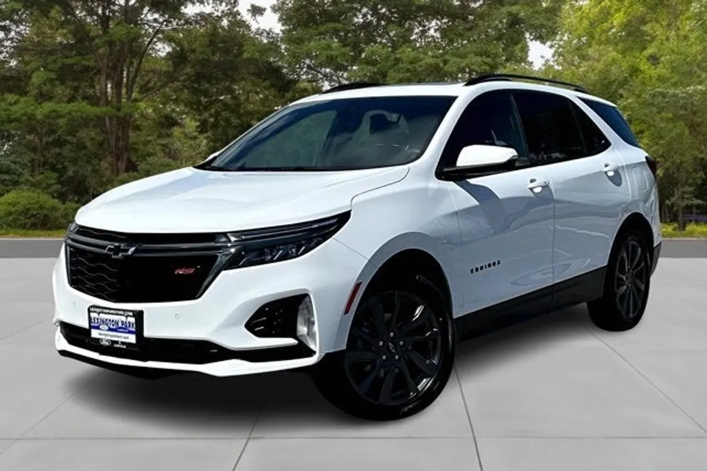 2022 Chevrolet Equinox RS photo 1
