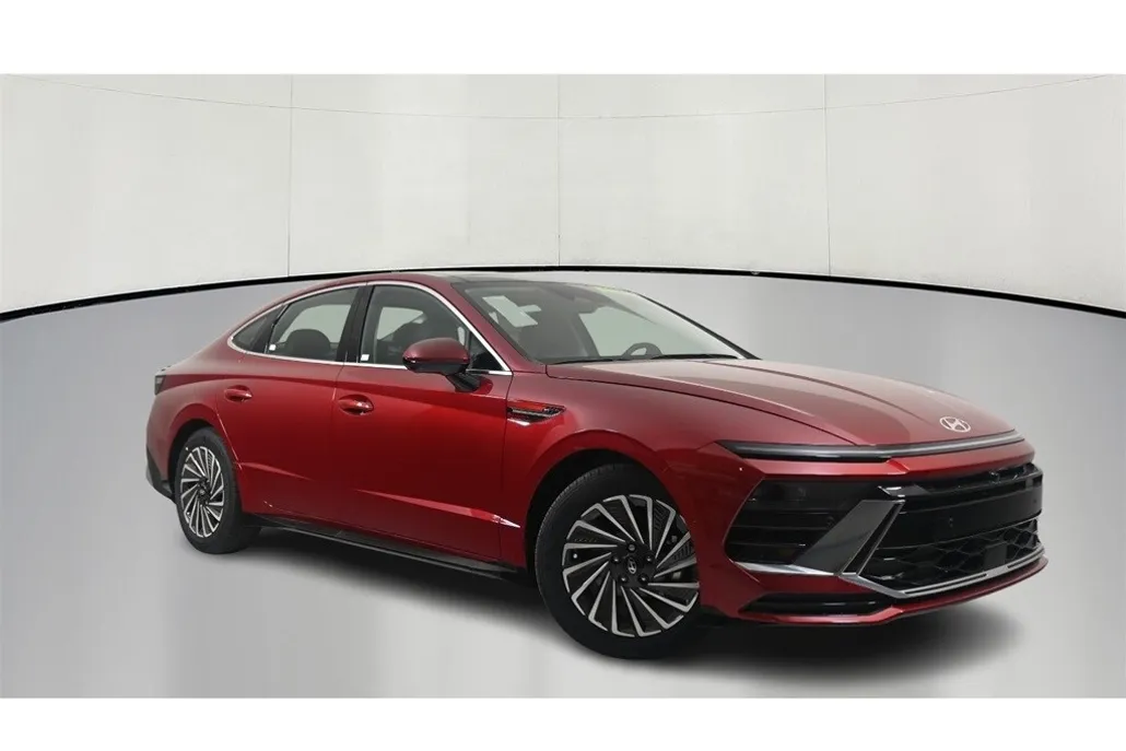 2025 Hyundai Sonata Hybrid Limited photo 1