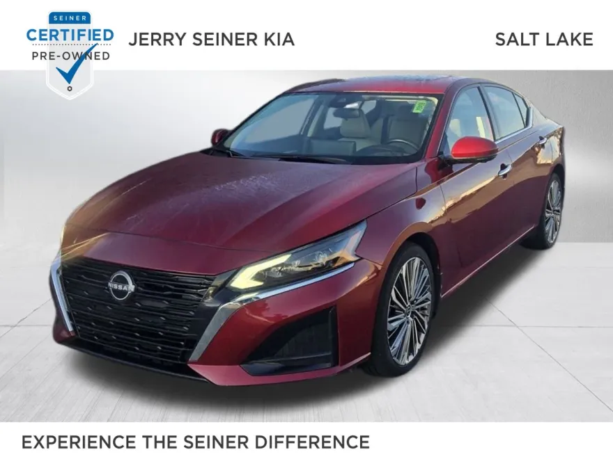 2024 Nissan Altima 2.5 SL photo 1