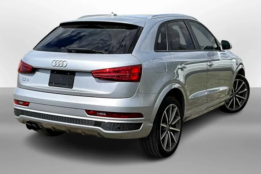 2018 Audi Q3 Premium photo 1
