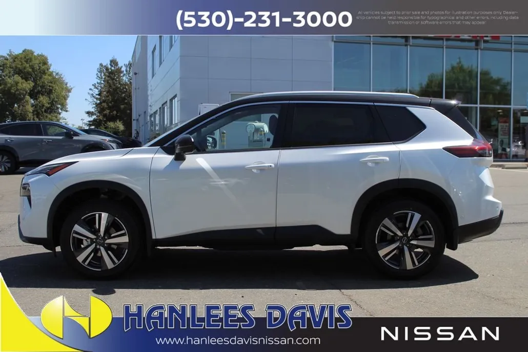 2025 Nissan Rogue SL photo 1