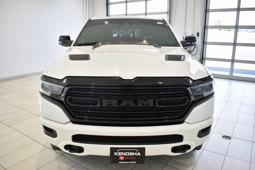 2024 Ram 1500 Limited photo 1