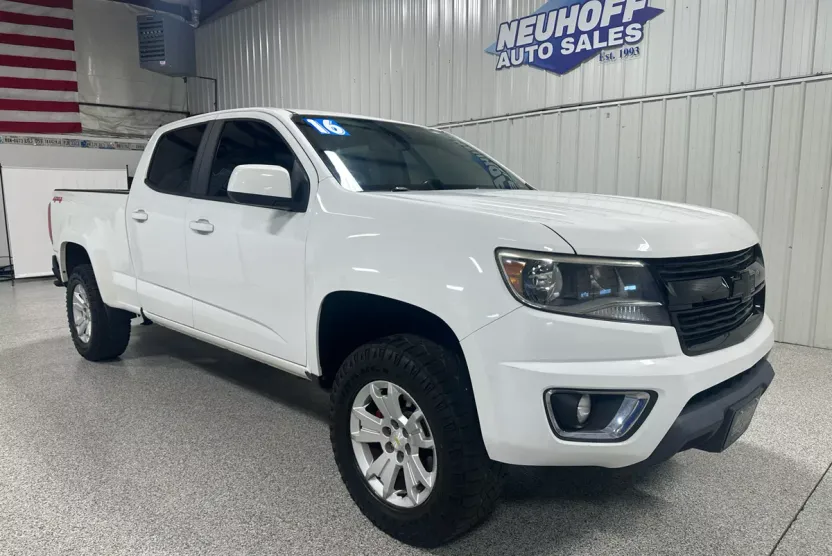 2016 Chevrolet Colorado LT photo 1