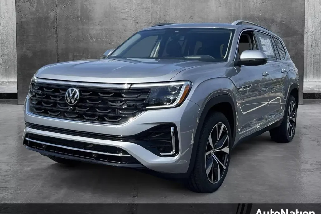 2025 Volkswagen Atlas SEL Premium R-Line photo 1