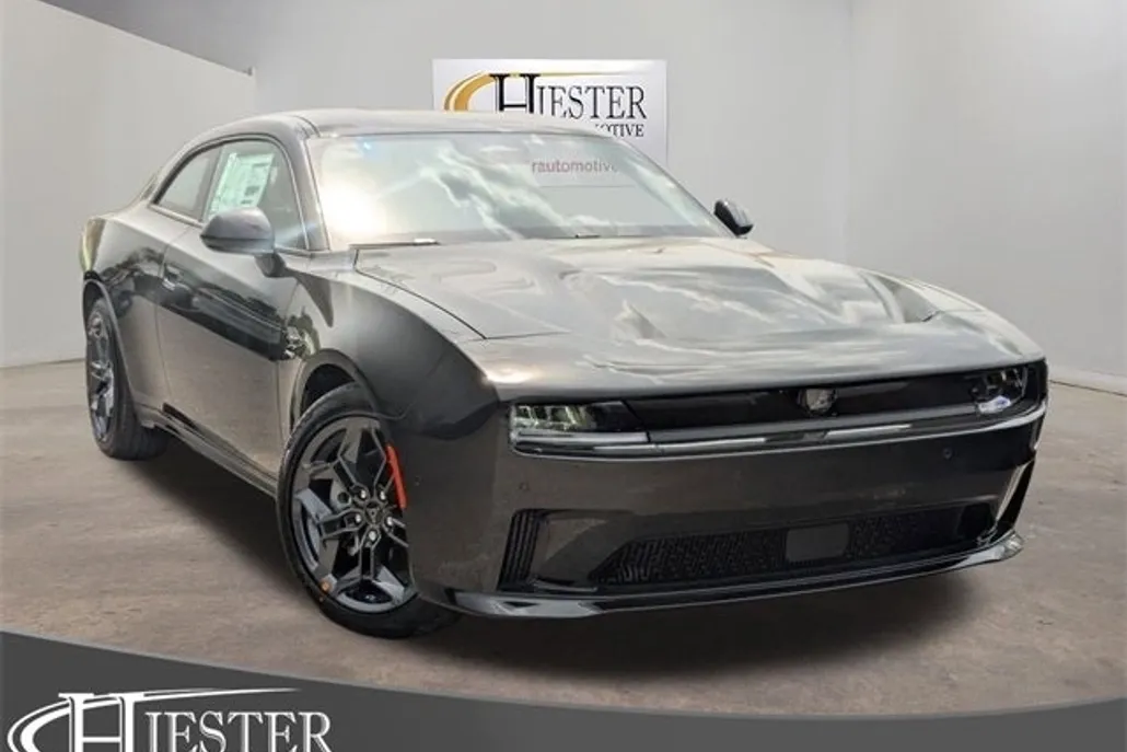 2025 Dodge Charger R/T photo 1