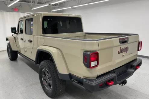 2020 Jeep Gladiator Rubicon photo 3