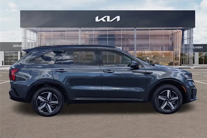 2023 Kia Sorento S photo 1
