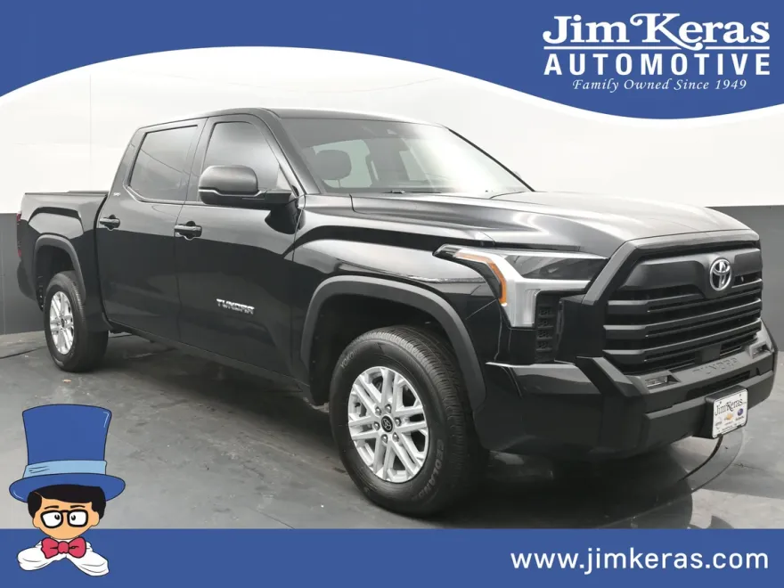 2024 Toyota Tundra SR5 photo 1